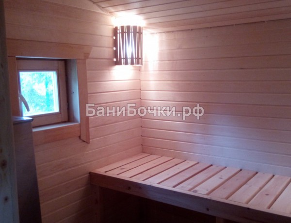 Каркасная баня с душем и округлой крышей фото 9